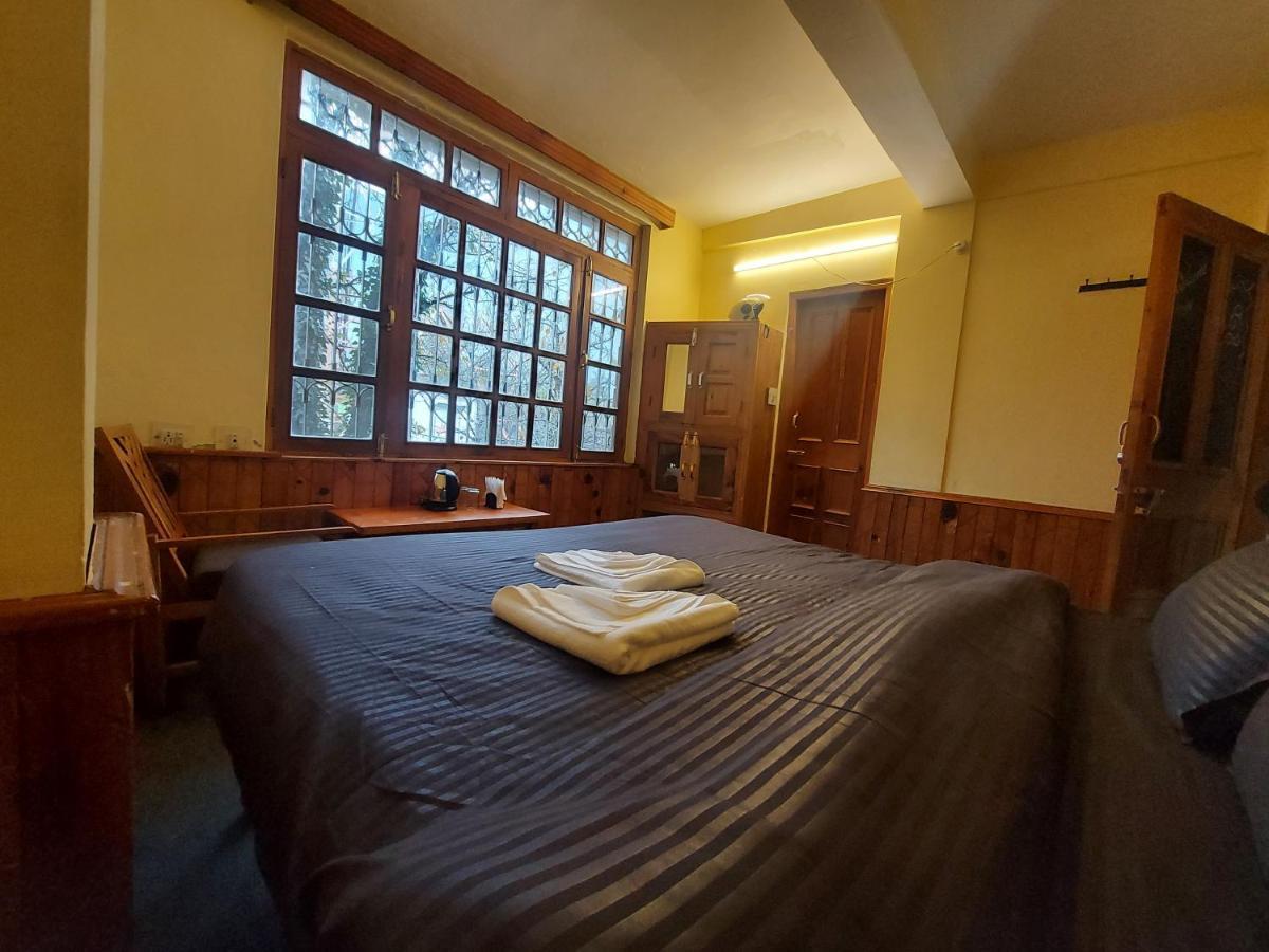 Mars Monkey Hostels Manāli Exterior foto